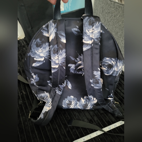 Kate spade backpack - Picture 3 of 6